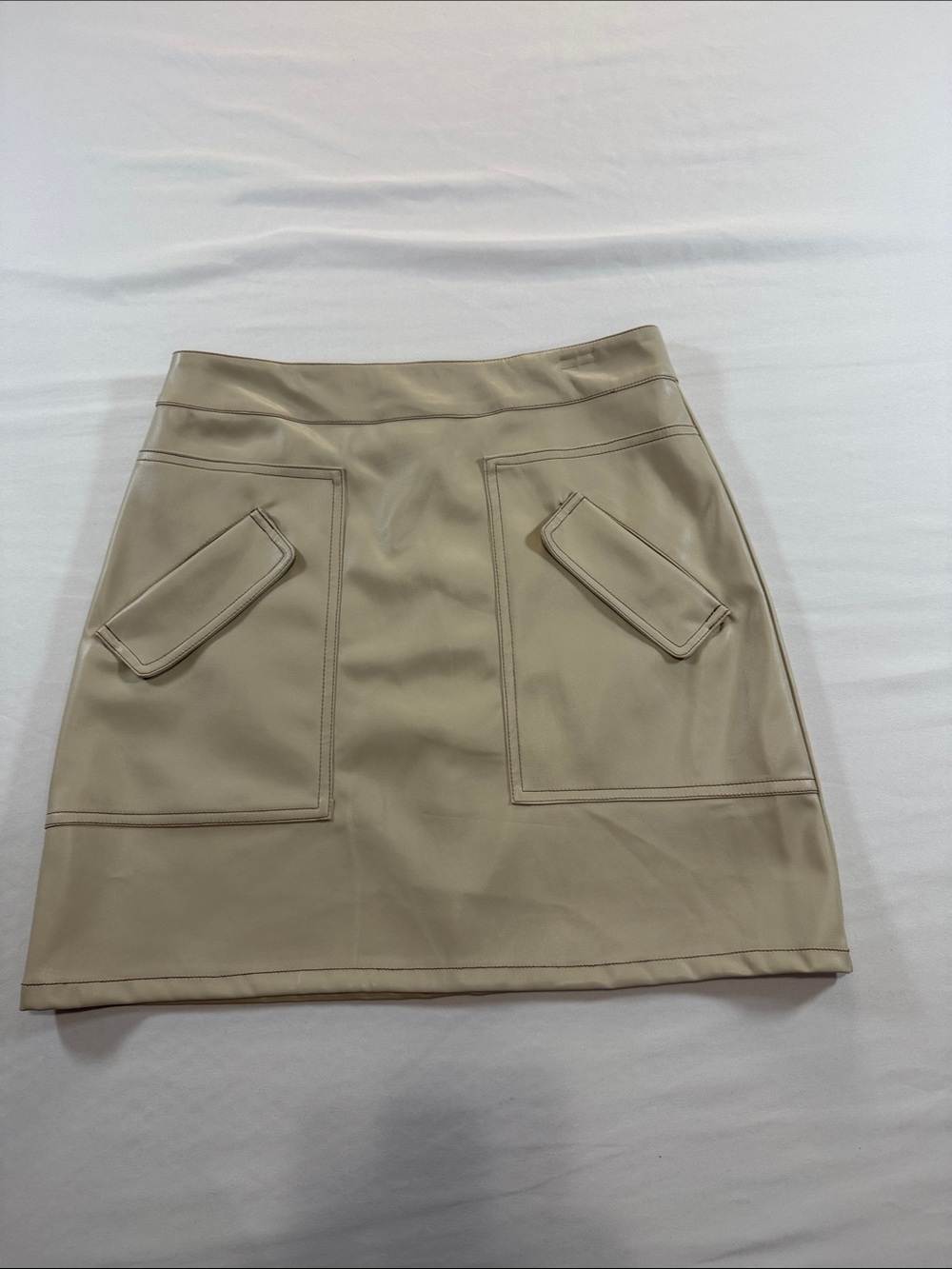 Fate Beige Faux Leather Mini Skirt with Front Flap Pockets Size M
